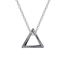 Colar Viking com pingente triangular em aço torcido