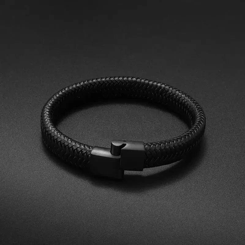 Pulseira masculina em couro transado