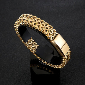 Pulseira em manha de aço inoxidável