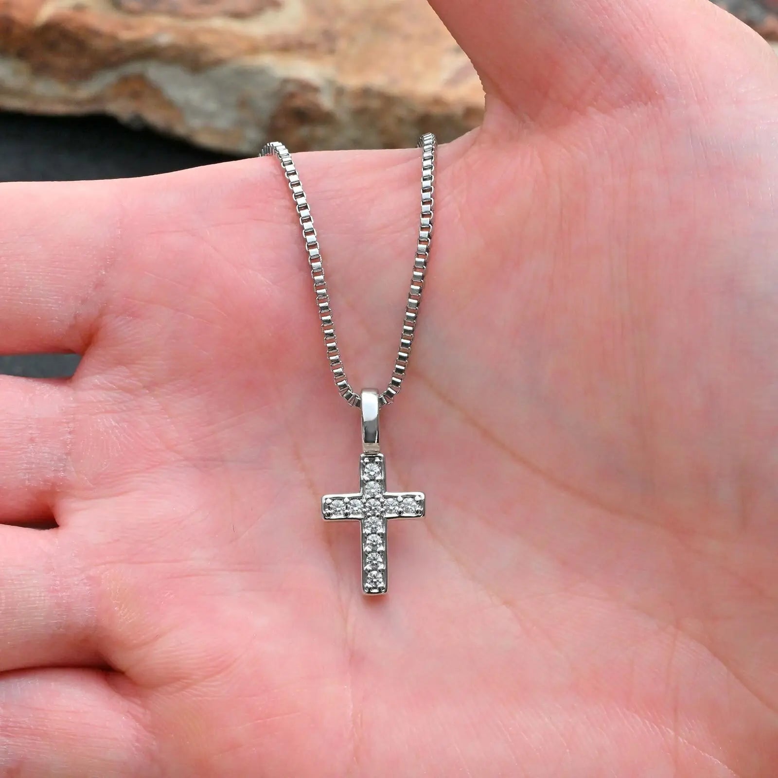 Colar Cross Lux