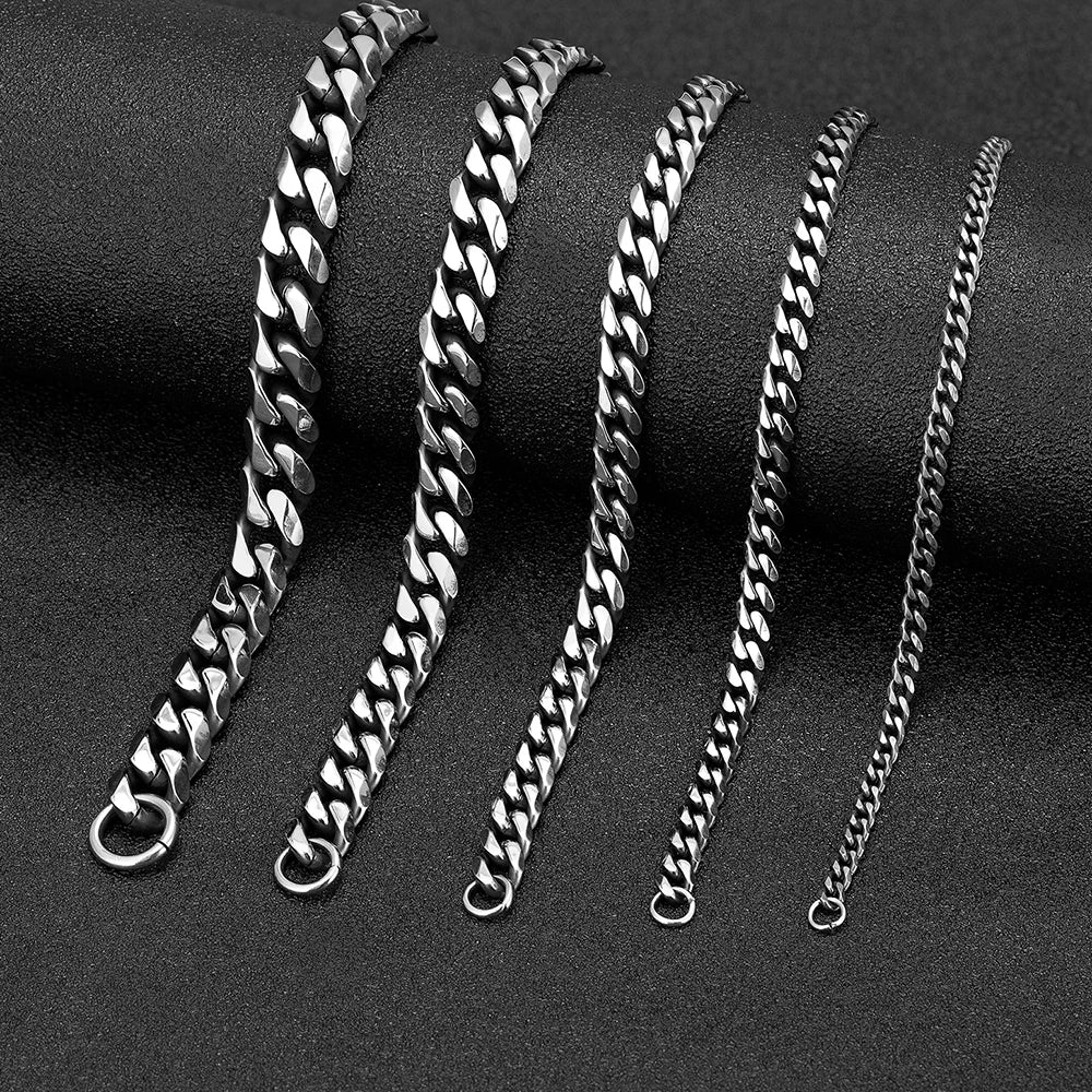 Pulseira em corrente com cinco opções de espessura